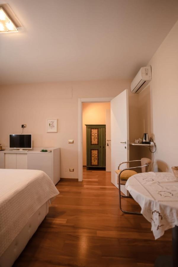 B&B Villa Maria Di Venere Bari Exterior foto